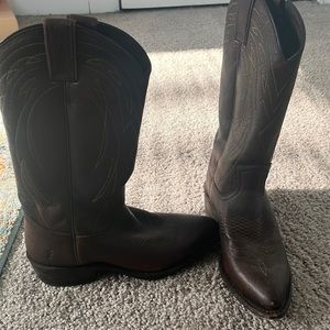 Frye Cowboy Boots Size 6.5